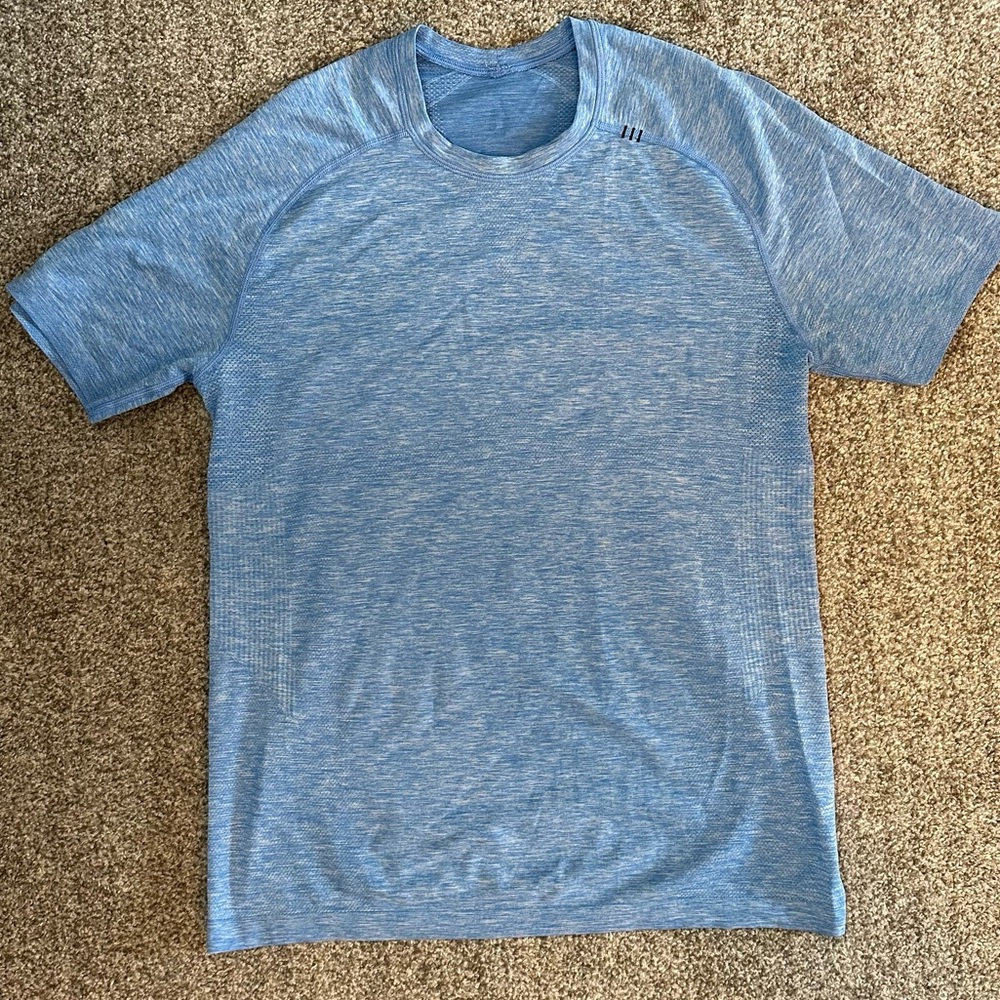 lululemon Men’s Metal Vent Tech Short-Sleeve Shirt